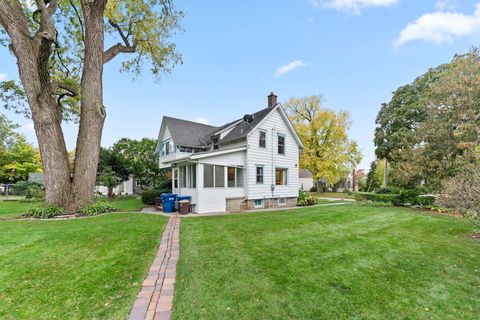 Tiny photo for 612 N 5th Street, DeKalb, IL 60115 (MLS # 12264300)