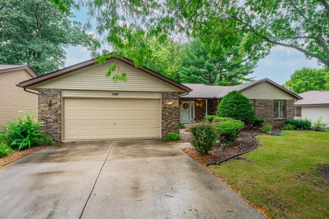 Tiny photo for 1747 Arnold Avenue, Rockford, IL 61108 (MLS # 12762741)