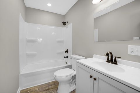 Tiny photo for 1376 NE LENNINGTON Circle, Kankakee, IL 60901 (MLS # 12558278)