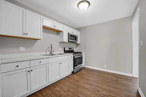 Tiny photo for 1376 NE LENNINGTON Circle, Kankakee, IL 60901 (MLS # 12558278)