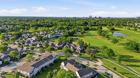 Tiny photo for 304 University Lane #A, Elk Grove Village, IL 60007 (MLS # 12672106)