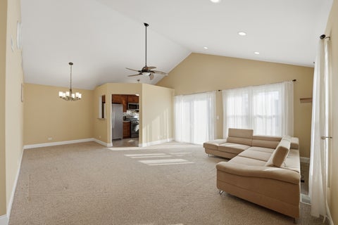 Tiny photo for 304 University Lane #A, Elk Grove Village, IL 60007 (MLS # 12672106)