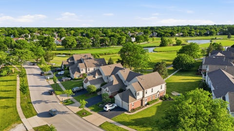 Tiny photo for 304 University Lane #A, Elk Grove Village, IL 60007 (MLS # 12672106)
