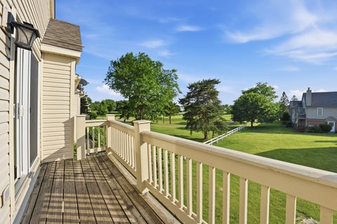 Tiny photo for 304 University Lane #A, Elk Grove Village, IL 60007 (MLS # 12672106)