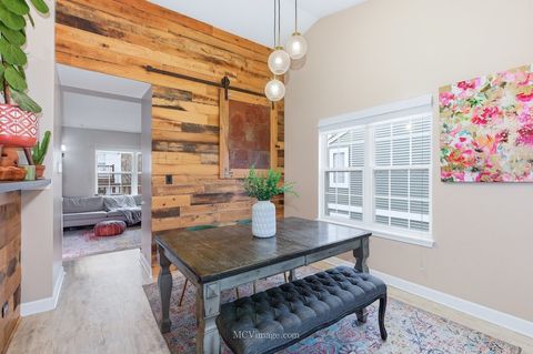 Tiny photo for 2460 Golf Ridge Circle #2460, Naperville, IL 60563 (MLS # 12516694)