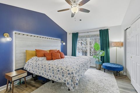 Tiny photo for 2460 Golf Ridge Circle #2460, Naperville, IL 60563 (MLS # 12516694)