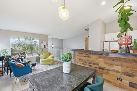 Tiny photo for 2460 Golf Ridge Circle #2460, Naperville, IL 60563 (MLS # 12516694)