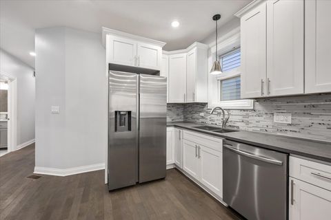 Tiny photo for 4161 S Wells Street, Chicago, IL 60609 (MLS # 12569082)