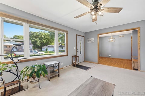 Tiny photo for 194 Patrick Drive, South Elgin, IL 60177 (MLS # 12770724)