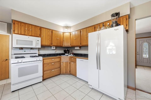 Tiny photo for 194 Patrick Drive, South Elgin, IL 60177 (MLS # 12770724)