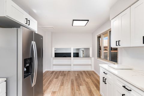 Tiny photo for 15401 Orlan Brook Drive, Orland Park, IL 60462 (MLS # 12516610)