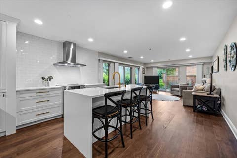Tiny photo for 391 Kelburn Road #114, Deerfield, IL 60015 (MLS # 12711109)