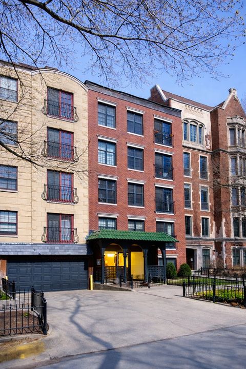 Photo of Chicago, IL 60657 (MLS # 12599725)