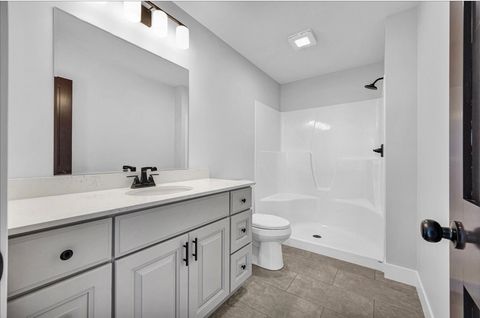 Tiny photo for 210 S Oak Street, El Paso, IL 61738 (MLS # 12512947)