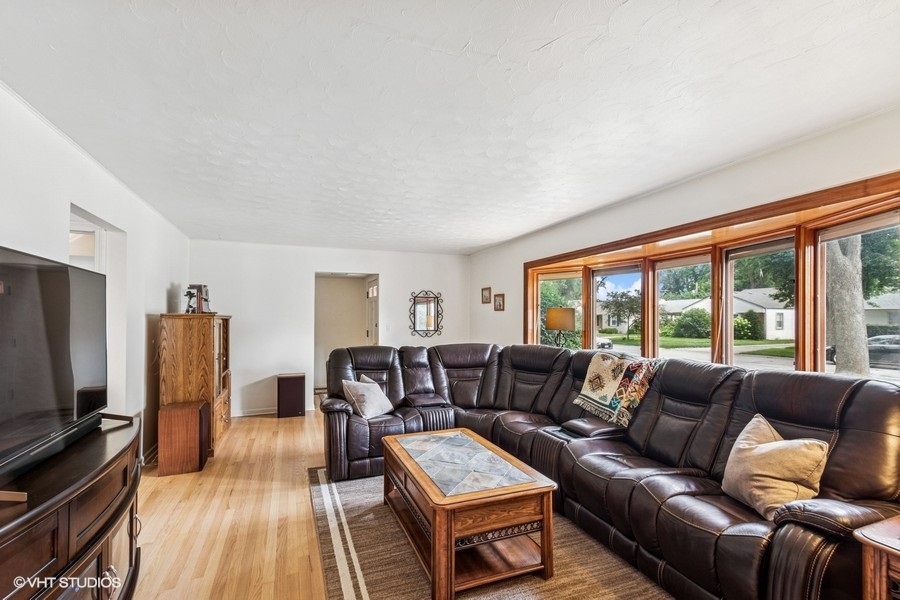 1052 Alfini Drive