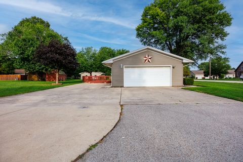 Tiny photo for 408 W Randolph Street, Heyworth, IL 61745 (MLS # 12501260)
