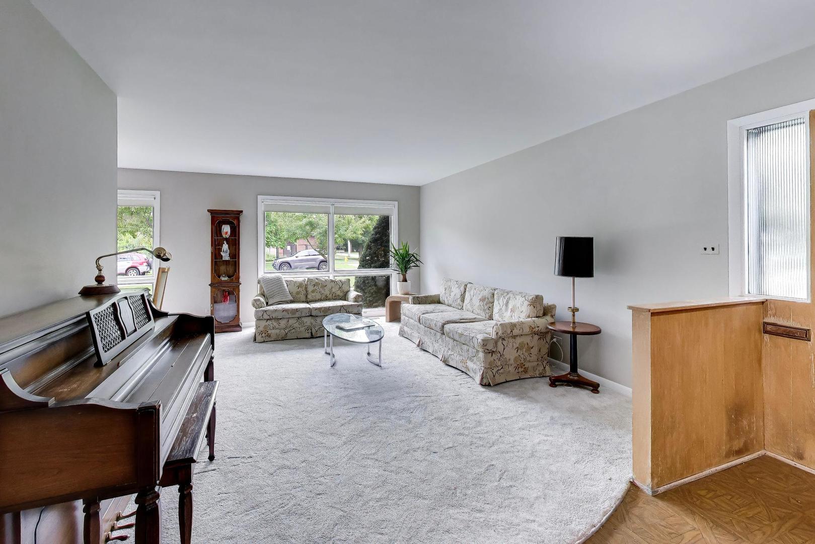3442 Wilmette Avenue