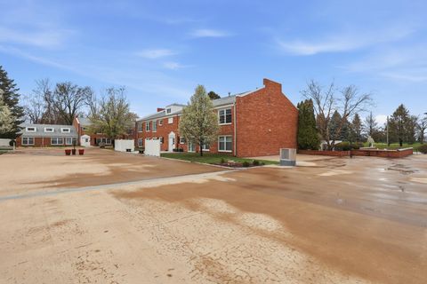 Tiny photo for 3215 E Locust Street #A1-3, Davenport, IA 52803 (MLS # 12615969)