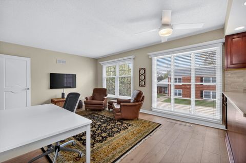 Tiny photo for 3215 E Locust Street #A1-3, Davenport, IA 52803 (MLS # 12615969)