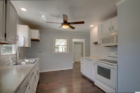 Tiny photo for 1126 S 16th St. ST, Quincy, IL 62301 (MLS # 12648419)