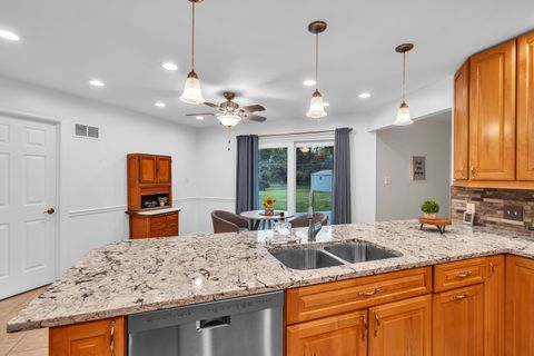 Tiny photo for 1535 Columbine Drive, Schaumburg, IL 60173 (MLS # 12475878)