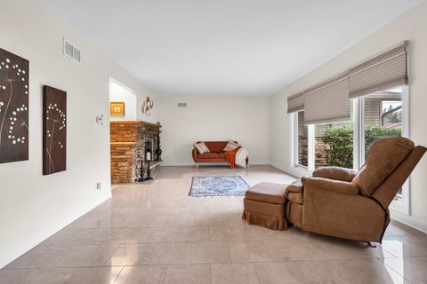 Tiny photo for 1535 Columbine Drive, Schaumburg, IL 60173 (MLS # 12475878)