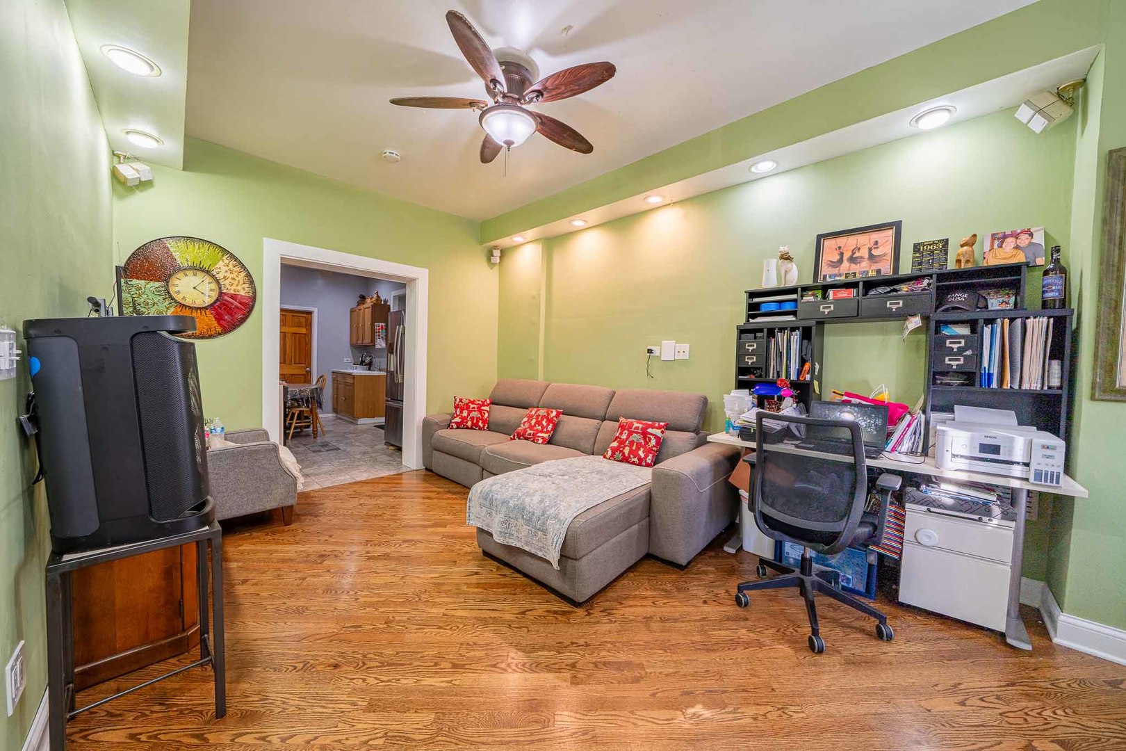 2320 W 21st Street