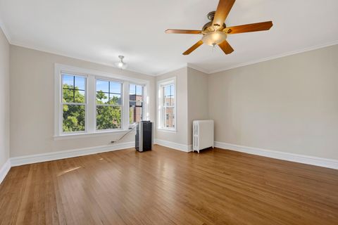 Tiny photo for 217 Chicago Avenue #3, Oak Park, IL 60302 (MLS # 12478991)