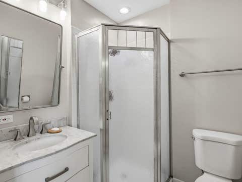 Tiny photo for 5406 S Harper Avenue #502, Chicago, IL 60615 (MLS # 12721422)