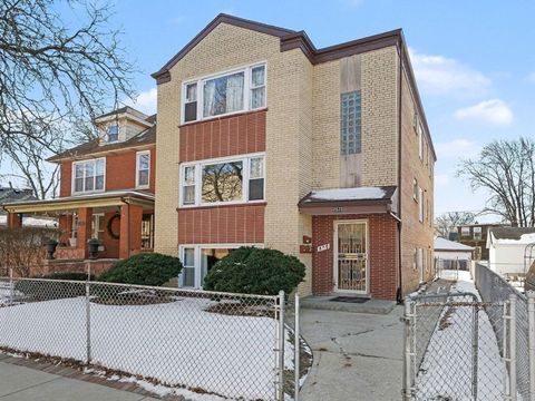 2523 Grunewald Street Blue Island IL 60406