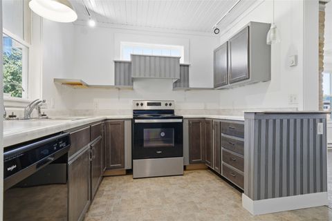 Tiny photo for 305 S Perry Street, Carlock, IL 61725 (MLS # 12502389)