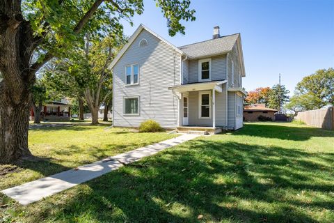 Tiny photo for 305 S Perry Street, Carlock, IL 61725 (MLS # 12502389)