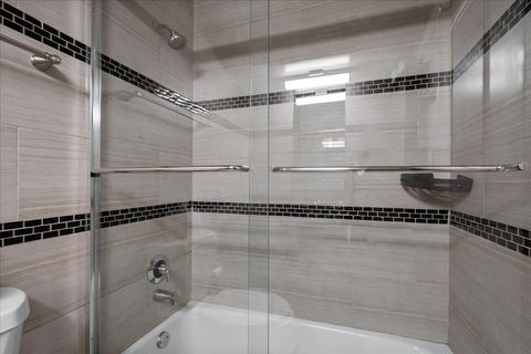 Tiny photo for 6833 N Kedzie Avenue #701, Chicago, IL 60645 (MLS # 12640256)