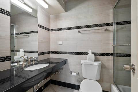 Tiny photo for 6833 N Kedzie Avenue #701, Chicago, IL 60645 (MLS # 12640256)
