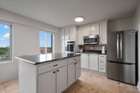Tiny photo for 6833 N Kedzie Avenue #701, Chicago, IL 60645 (MLS # 12640256)