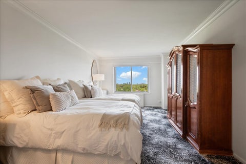 Tiny photo for 6833 N Kedzie Avenue #701, Chicago, IL 60645 (MLS # 12640256)
