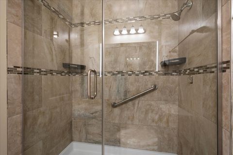 Tiny photo for 6833 N Kedzie Avenue #701, Chicago, IL 60645 (MLS # 12640256)