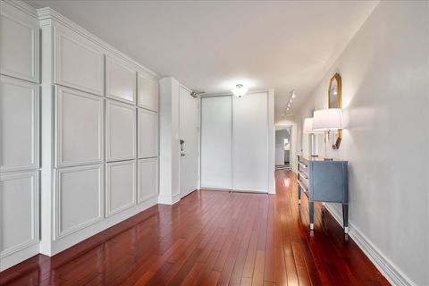 Tiny photo for 6833 N Kedzie Avenue #701, Chicago, IL 60645 (MLS # 12640256)