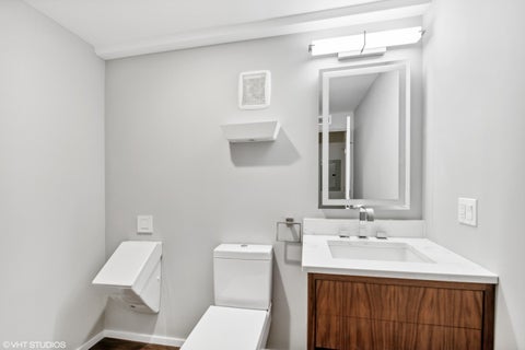 Tiny photo for 1000 W WASHINGTON Boulevard #513, Chicago, IL 60607 (MLS # 12669954)