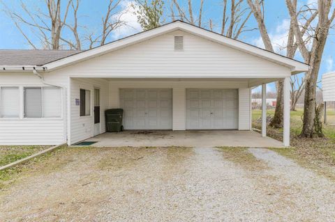 Tiny photo for 15100 Moellers Road, Marion, IL 62959 (MLS # 100000300)