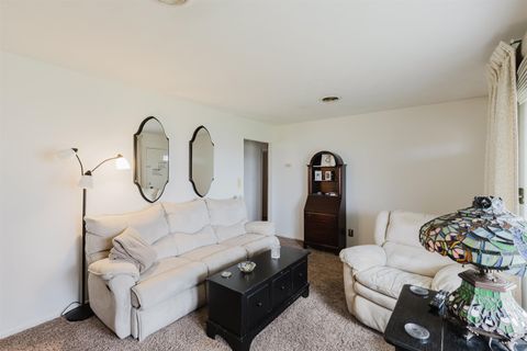 Tiny photo for 15100 Moellers Road, Marion, IL 62959 (MLS # 100000300)