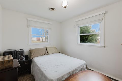 Tiny photo for 15100 Moellers Road, Marion, IL 62959 (MLS # 100000300)