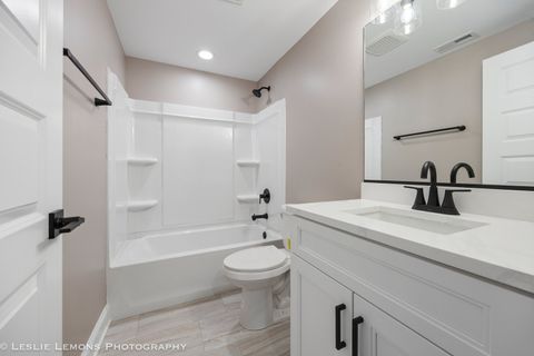 Tiny photo for 2261 Cryder Court, Yorkville, IL 60560 (MLS # 12546864)