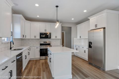 Tiny photo for 2261 Cryder Court, Yorkville, IL 60560 (MLS # 12546864)