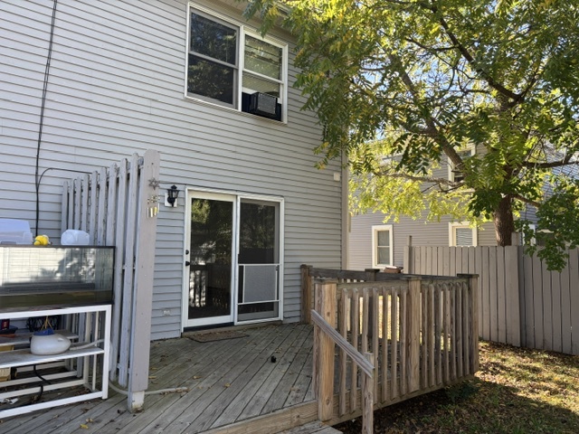 322 W Railroad Street 3