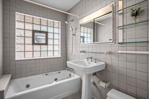 Tiny photo for 7012 N Kenton Avenue, Lincolnwood, IL 60712 (MLS # 12612367)