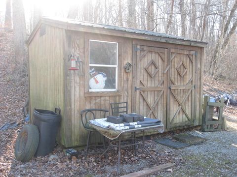 Tiny photo for 339 Bassett Boulevard, Elizabethtown, IL 62931 (MLS # 12581117)