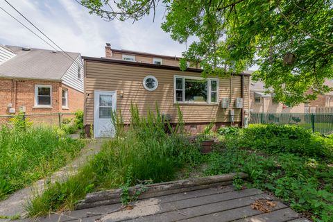 Tiny photo for 1378 Kenilworth Drive, Calumet City, IL 60409 (MLS # 12687331)
