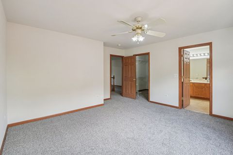 Tiny photo for 354 Vaughn Circle, Aurora, IL 60502 (MLS # 12501605)
