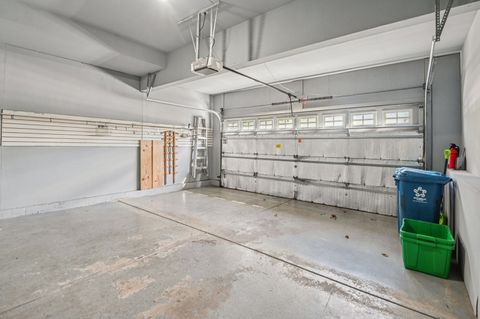 Tiny photo for 354 Vaughn Circle, Aurora, IL 60502 (MLS # 12501605)